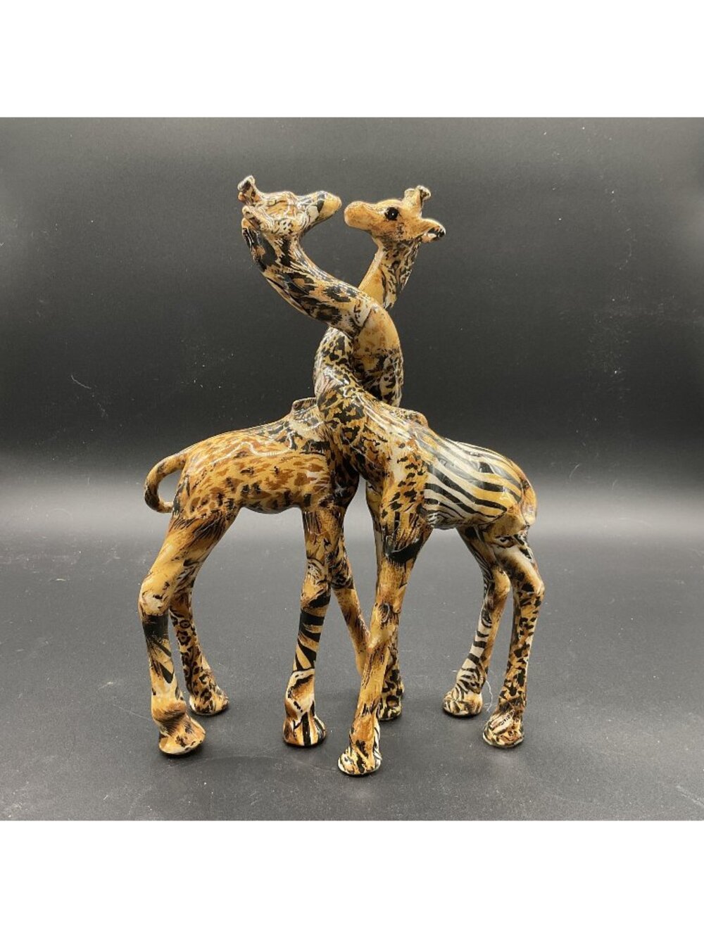 La Vie Giraffe Kissing Pair Set Safari Decoupage Patchwork Glazed Zebra 10 Inch